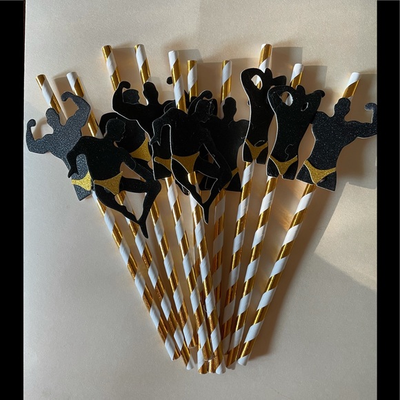 Bachelorette party decor! All same theme - Picture 3 of 5